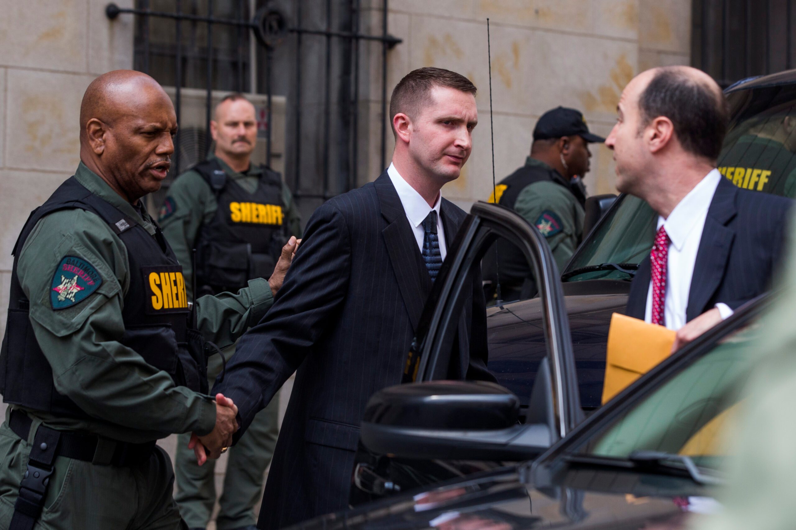 Baltimore officer cleared over Freddie Gray custody death