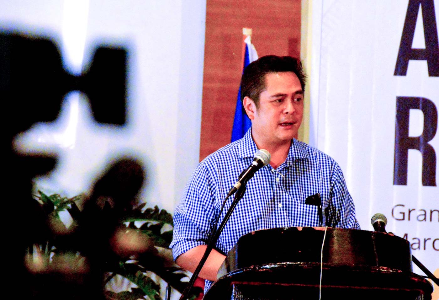 Andanar asks Bacolod crowd: Who would you believe, cops or Western media?