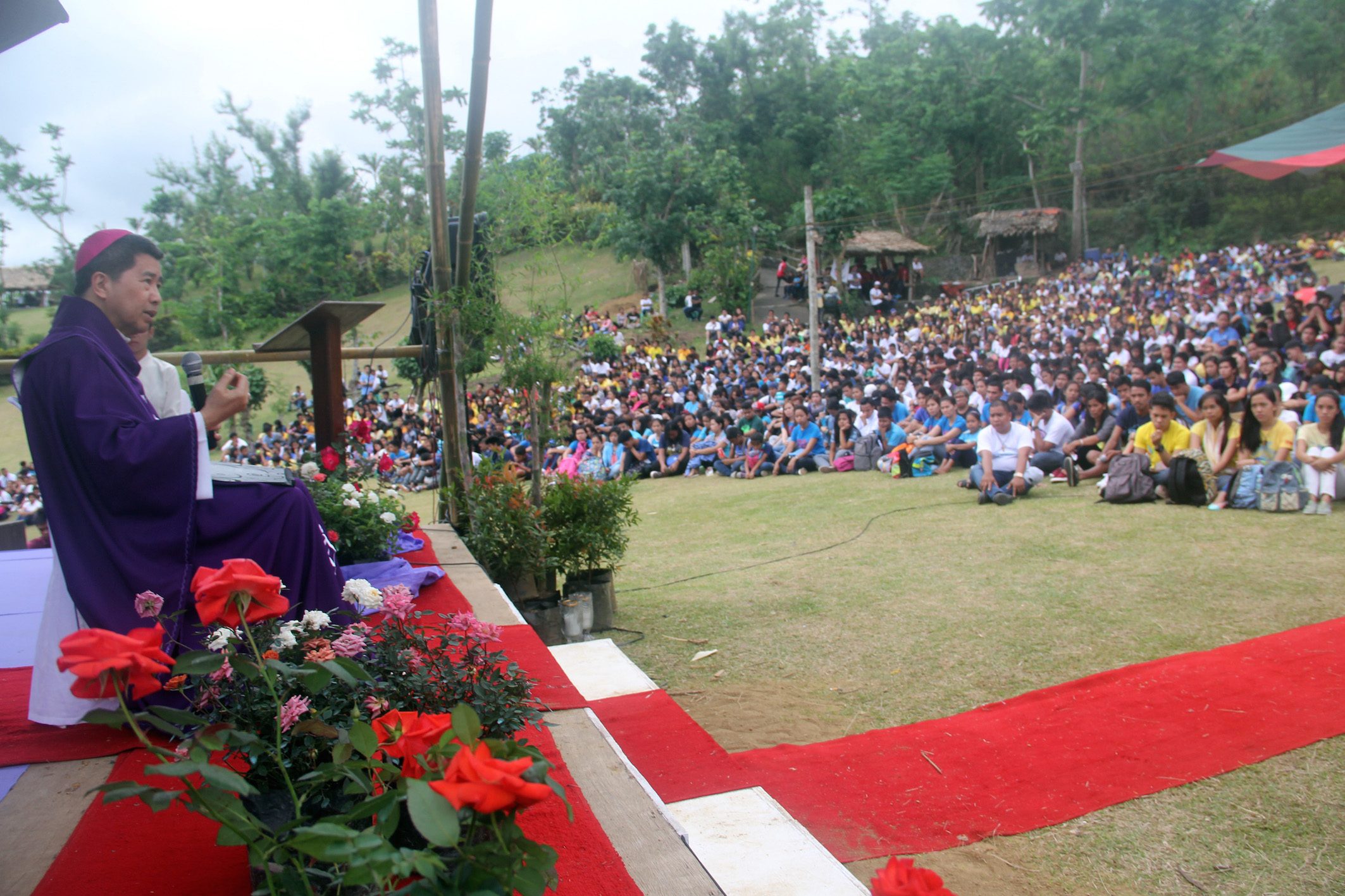 Legazpi bishop to youth: Use social media to oppose death penalty