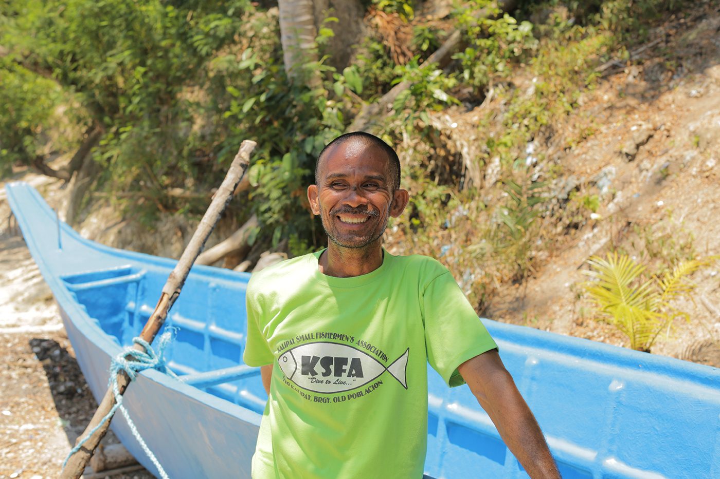 LEADER. Villacastin raises funds for his organization, Kalipay Small Fishermen's Association. Photo courtesy of Oceana  
