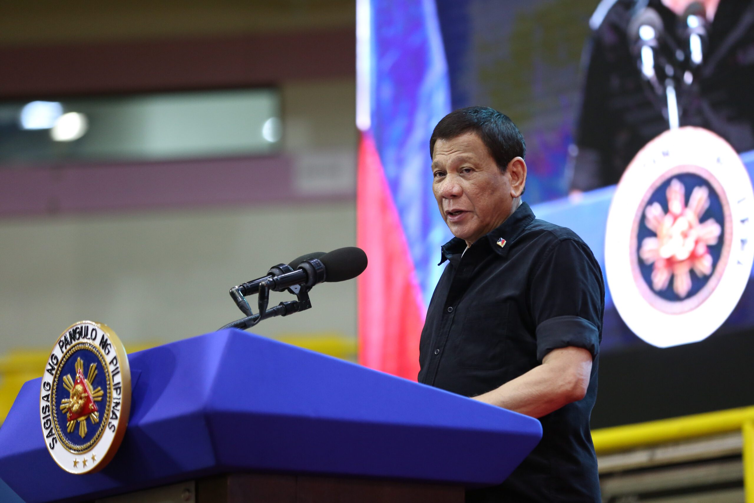 Duterte to Bangsamoro people: Bury your guns, join peace efforts