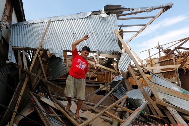 Typhoon victims file graft complaint vs Samar mayor
