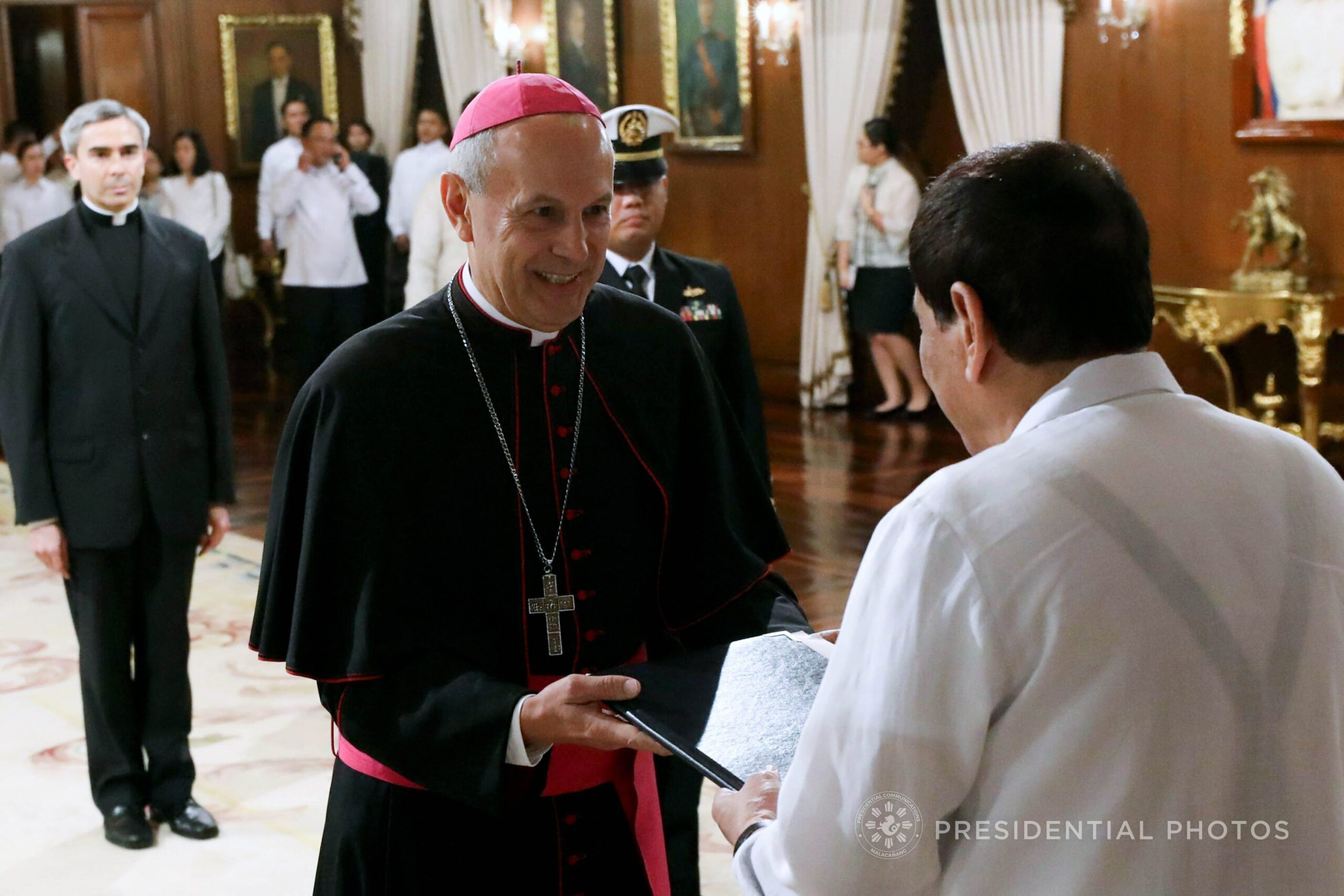 Duterte meets Pope Francis’ new envoy to PH