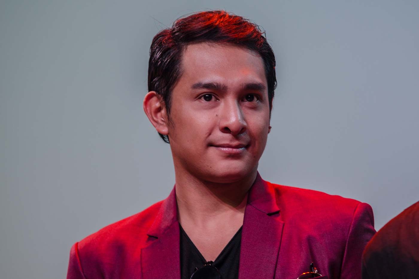 FIRST LEAD ROLE. Sandino Martin stars as Gaylord Mamaril, one of the 6 who is forced to keep the incident a secret. This is the first lead role on television for Sandino. 