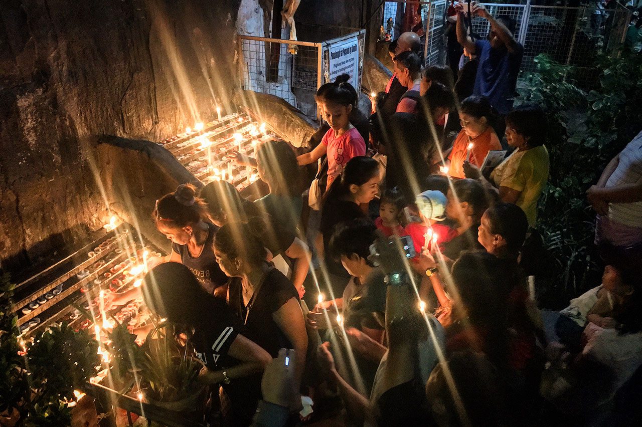 IN PHOTOS: Kin of drug war victims gather in prayer on Valentine’s Day