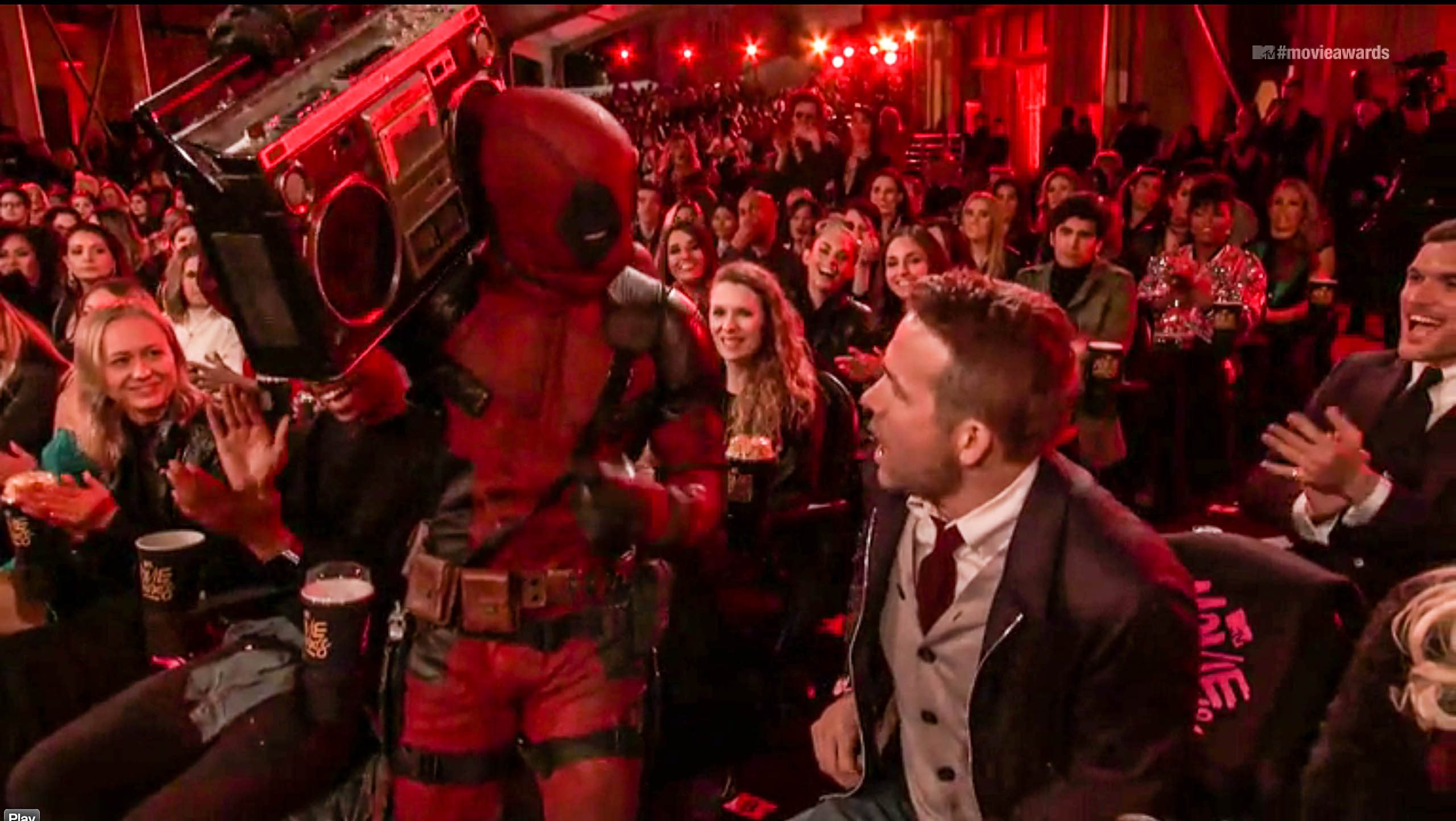 WATCH: Ryan Reynolds accepts MTV Movie Award with dancing Deadpools