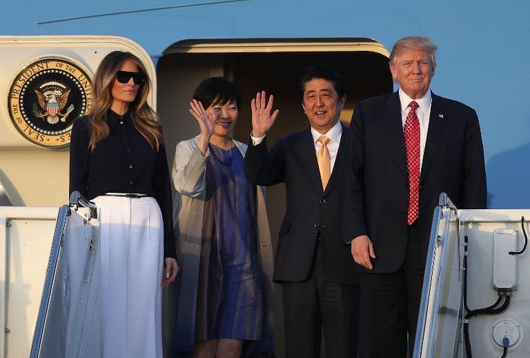 Trump, Abe retreat to Florida for golf diplomacy