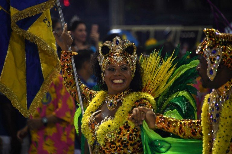 Bloody accident and rain mar joyful Rio carnival