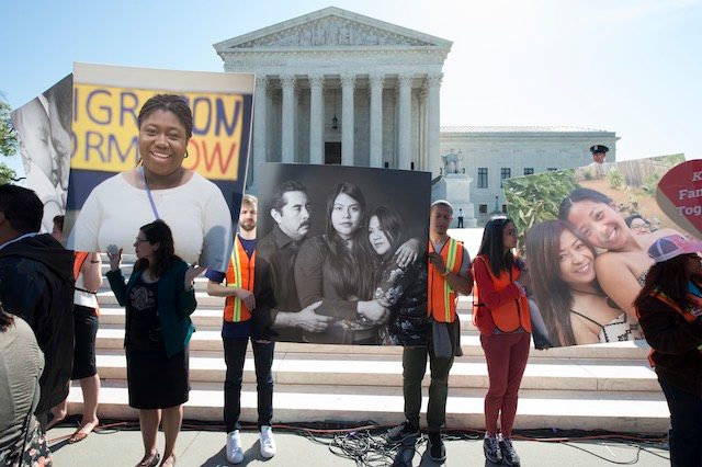 US Supreme Court split on high-stakes immigration debate