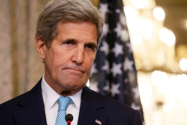 Kerry arrives in Japan for landmark Hiroshima visit