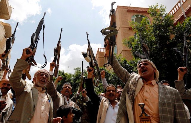 Warring sides pledge support as Yemen truce begins