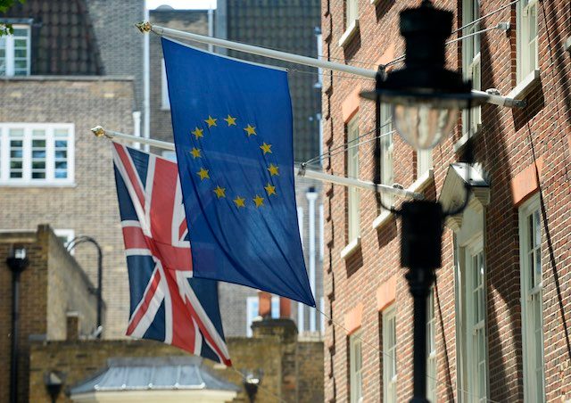 Most Brits want to stay in EU – poll