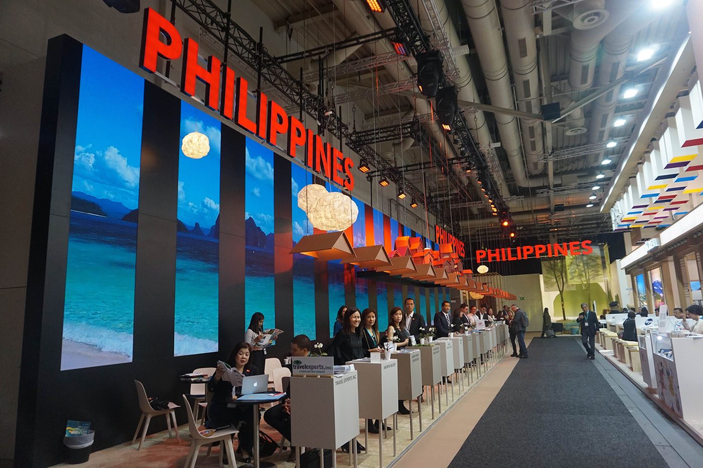 MORE FUN IN THE PHILIPPINES. A look at the booth of the Philippines during the trade fair in Berlin. 