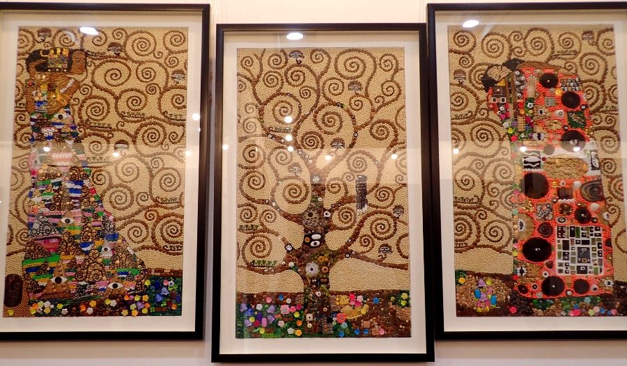 TREE OF LIFE. This triptych made of beads and other mixed media by Lon de Cruz takes after Gustav Klimt’s own “Tree of Life” painting.