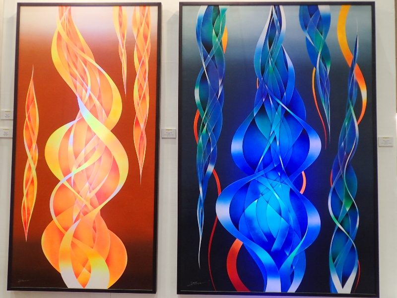 LUMINOUS. Meanwhile, “Eternal” and “Infinity” by Marcos Coching used luminous paint. 