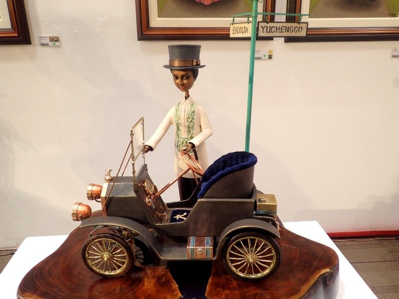 OLD MANILA. “Viaje” is part of the artist Dominic Rubio’s “Ilustrado” sculpture series portraying scenes from Old Manila.