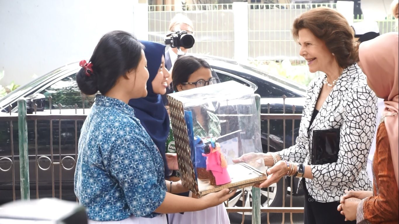 Ratu Swedia ajak anak-anak Indonesia terus bermimpi dan belajar