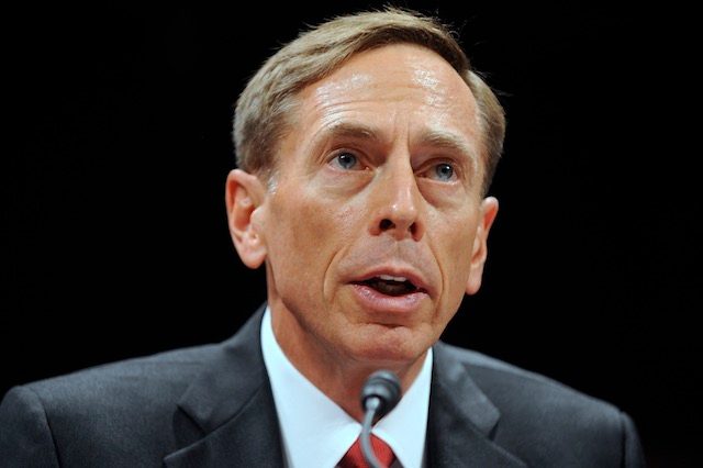 Petraeus to plead guilty to spilling secrets to mistress