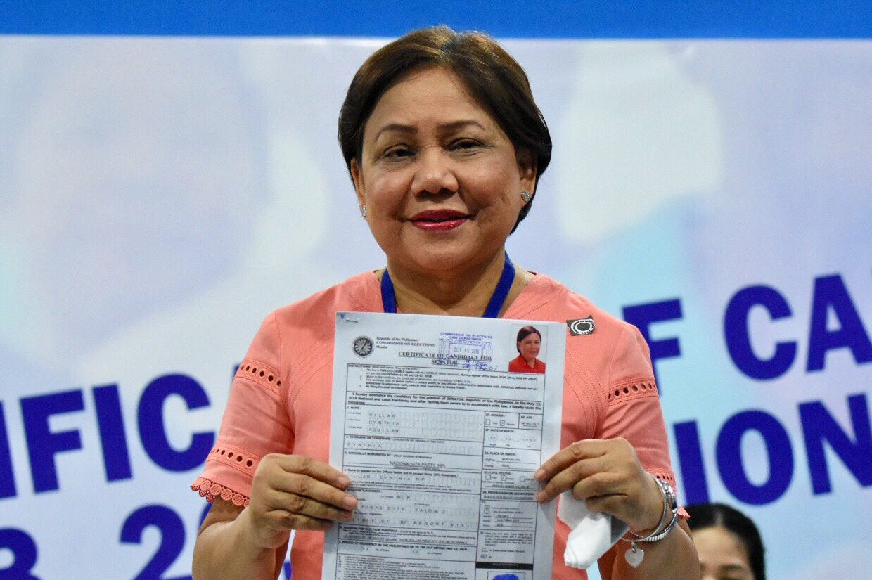 Sen. Cynthia Villar, Nationalista Party. Oct. 15, 2018. Accompanied by her husband, former Senator Manny Villar; daughter Camille and son Paolo. Photo by Angie de Silva/Rappler 