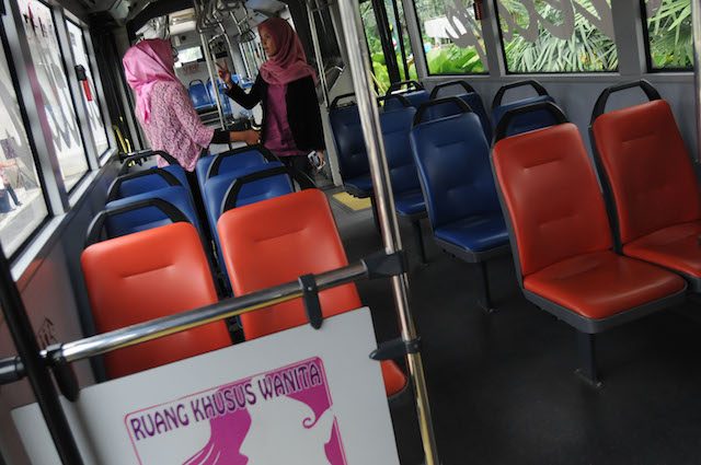 Sebanyak 10 bus TransJakarta khusus perempuan akan beroperasi di koridor 1. Foto oleh Teresia May/Antara 