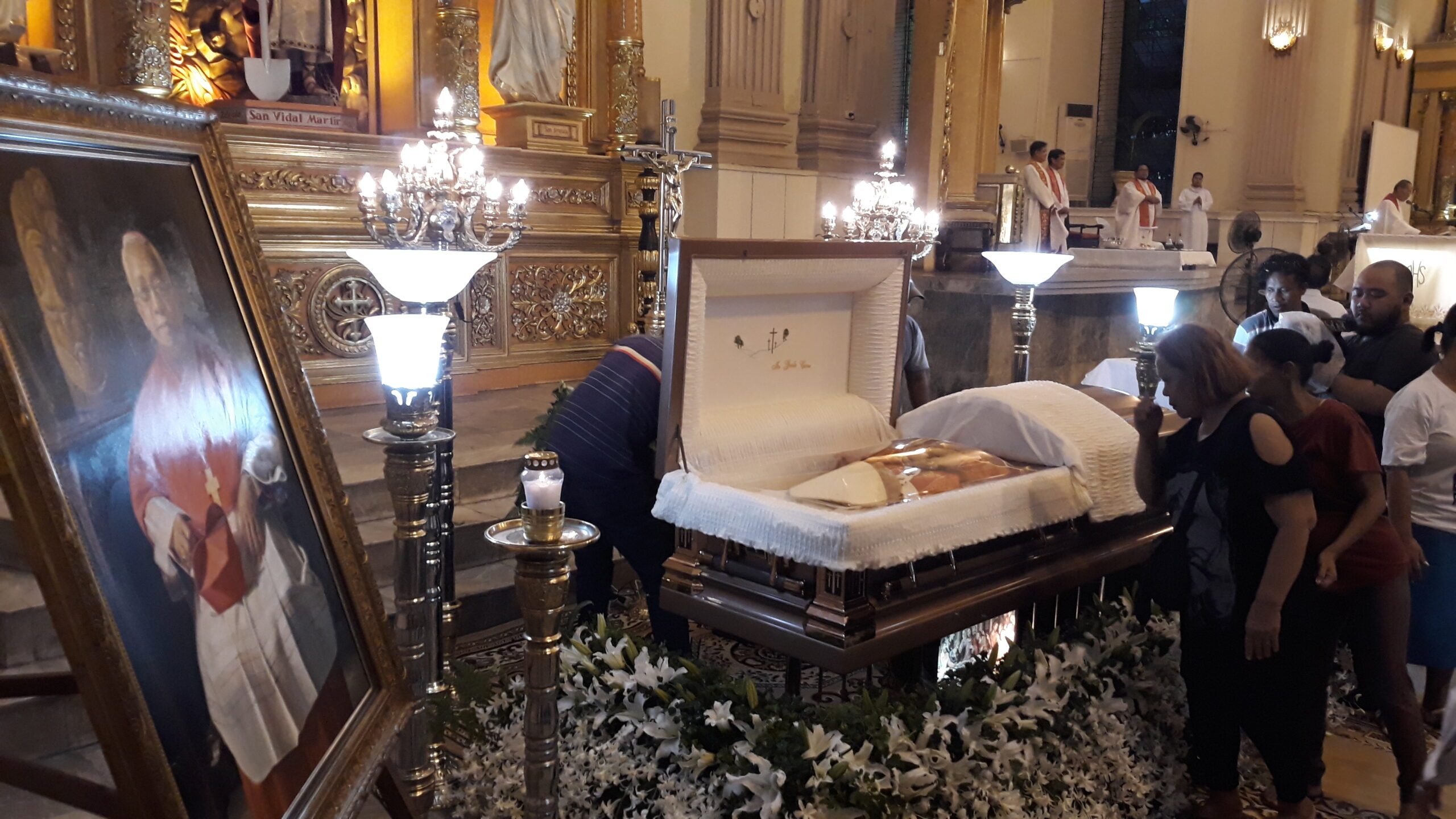 Cebuanos pay tribute to Cardinal Vidal