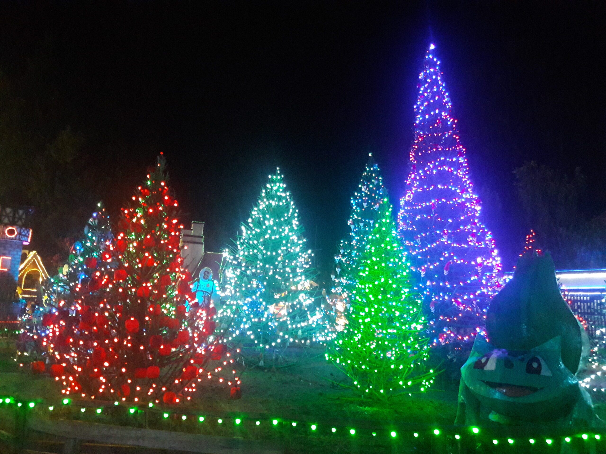 Look: Beautiful, glowing Christmas Village in Baguio City