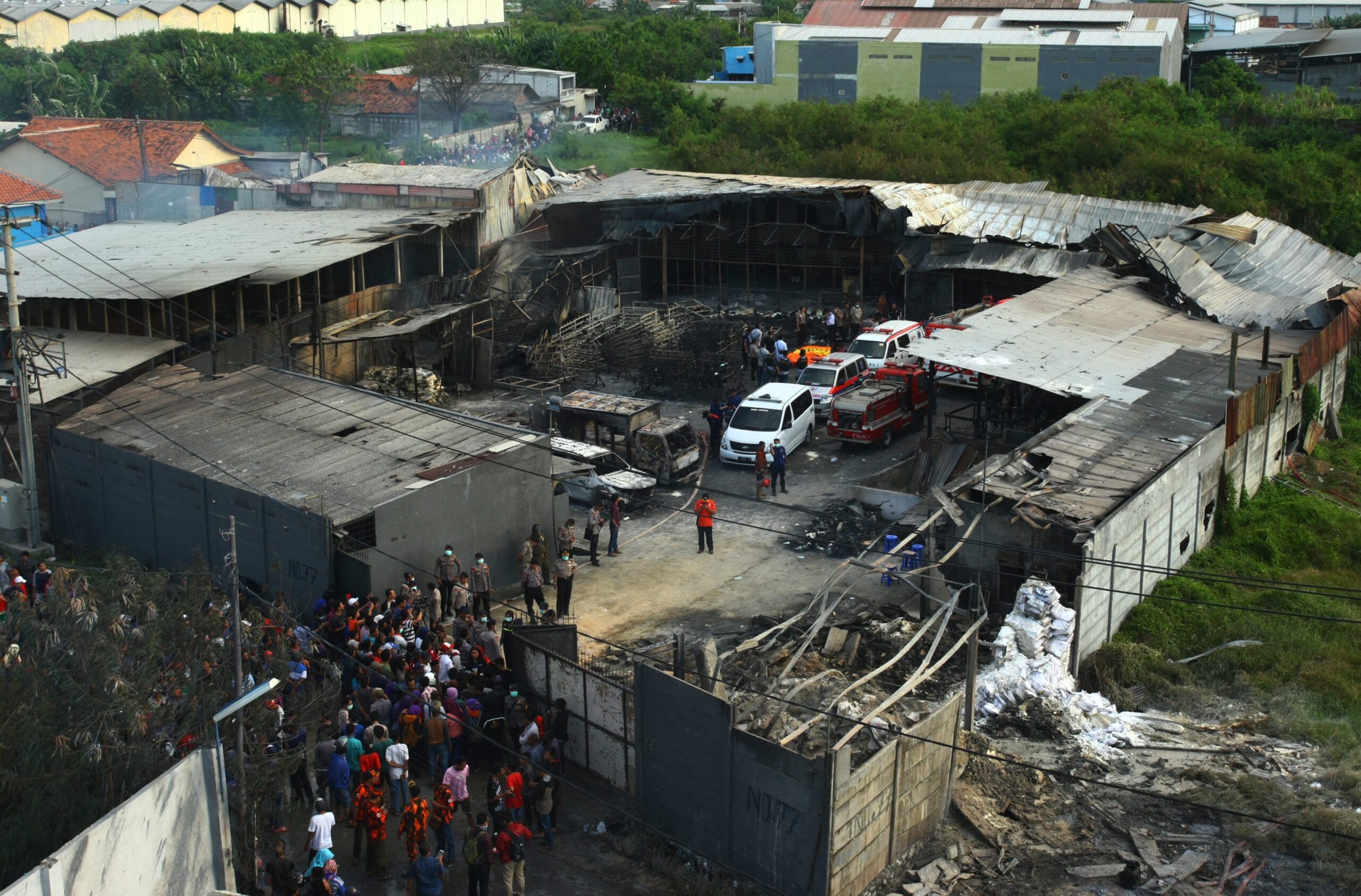 Polda Metro Jaya tetapkan tiga tersangka dalam insiden ledakan gudang kembang api Kosambi