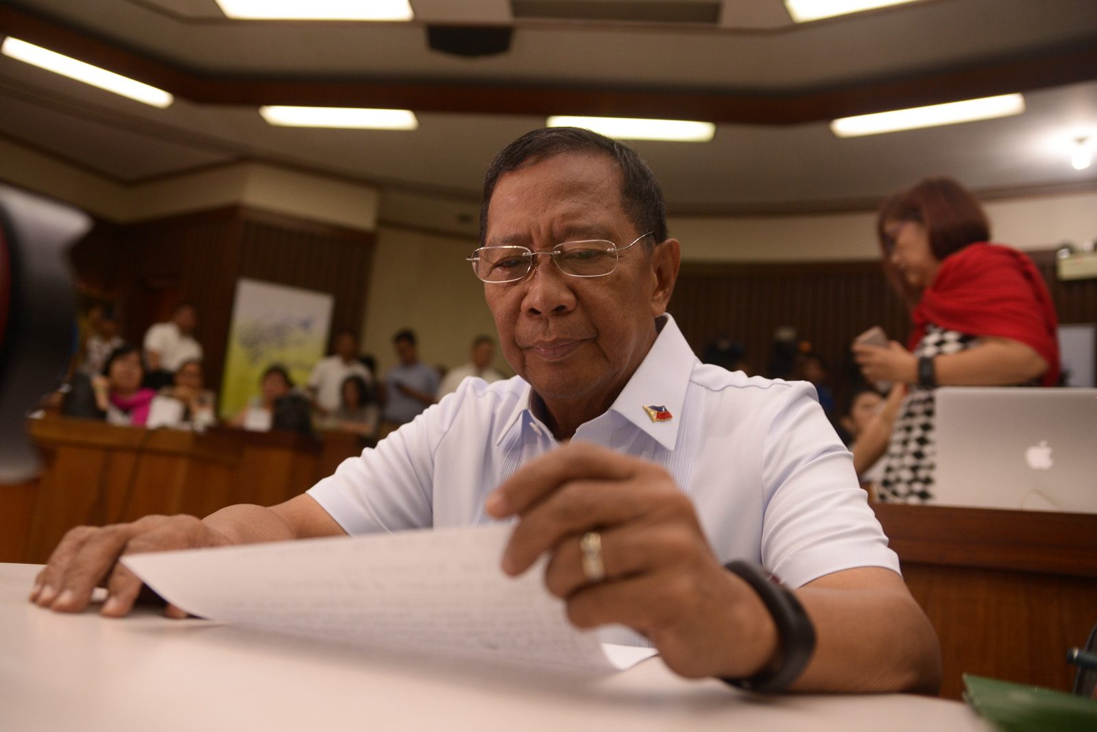Binay: I don’t have master’s degrees from UST, UP