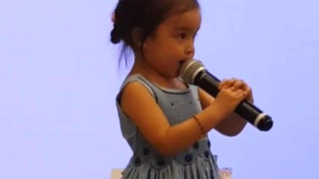 WATCH: Marian Rivera, Dingdong Dantes’ daughter Zia sings for parents’ fans