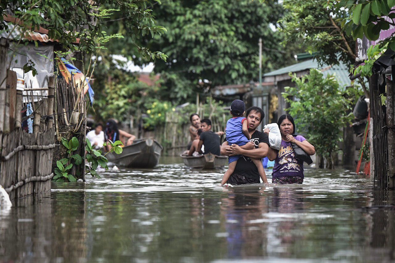 At least 250,000 affected by Typhoon Ompong