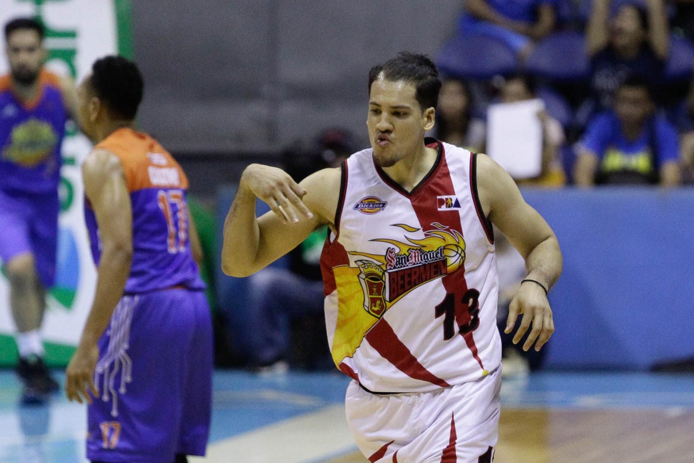 Hot shooting propels SMB to 1-0 lead over TNT