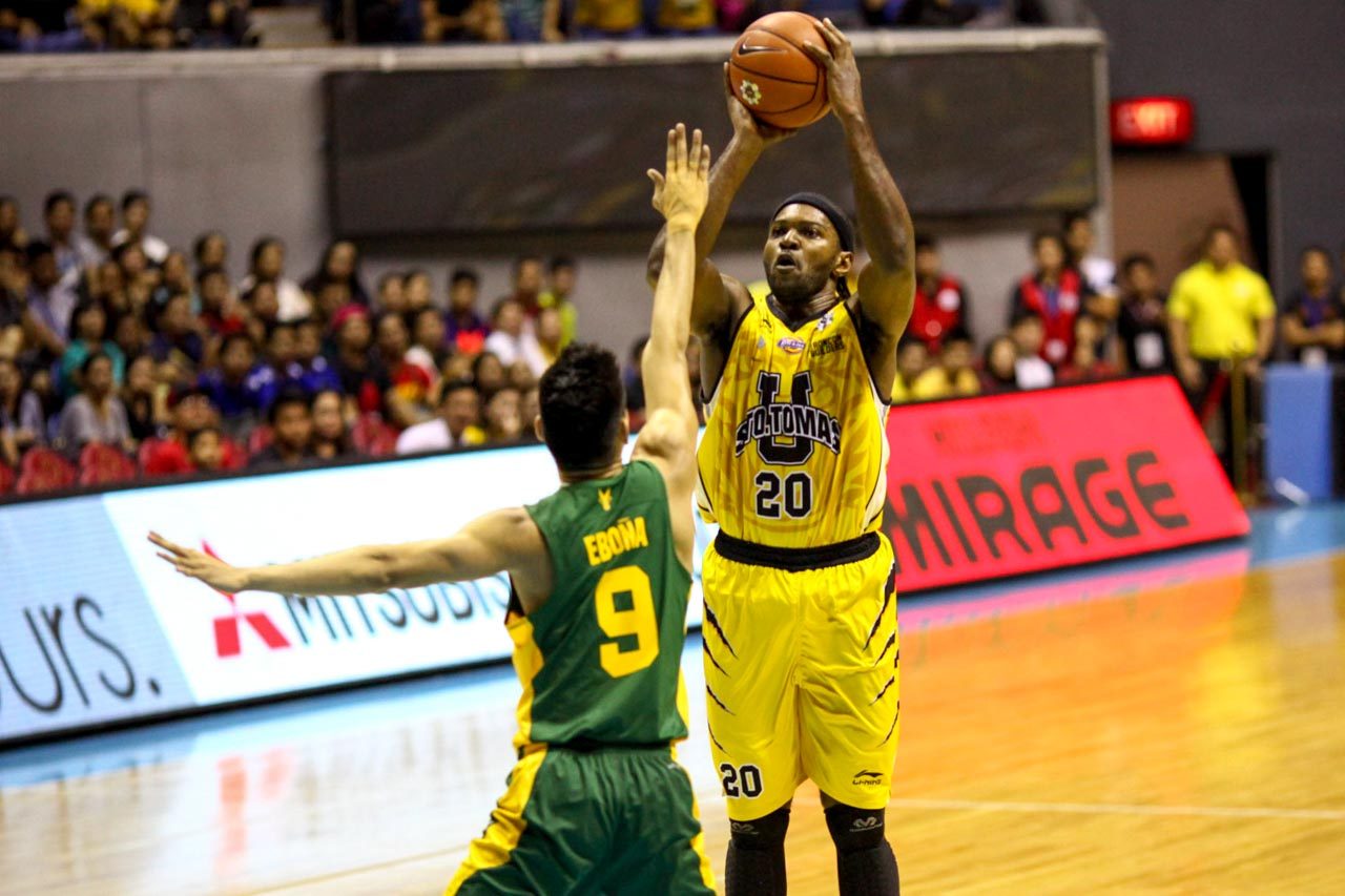 GLASS CLEANER. Karim Abdul has his work cut out for him against FEU's league-leading rebounding roster. Photo by Josh Albelda/Rappler 