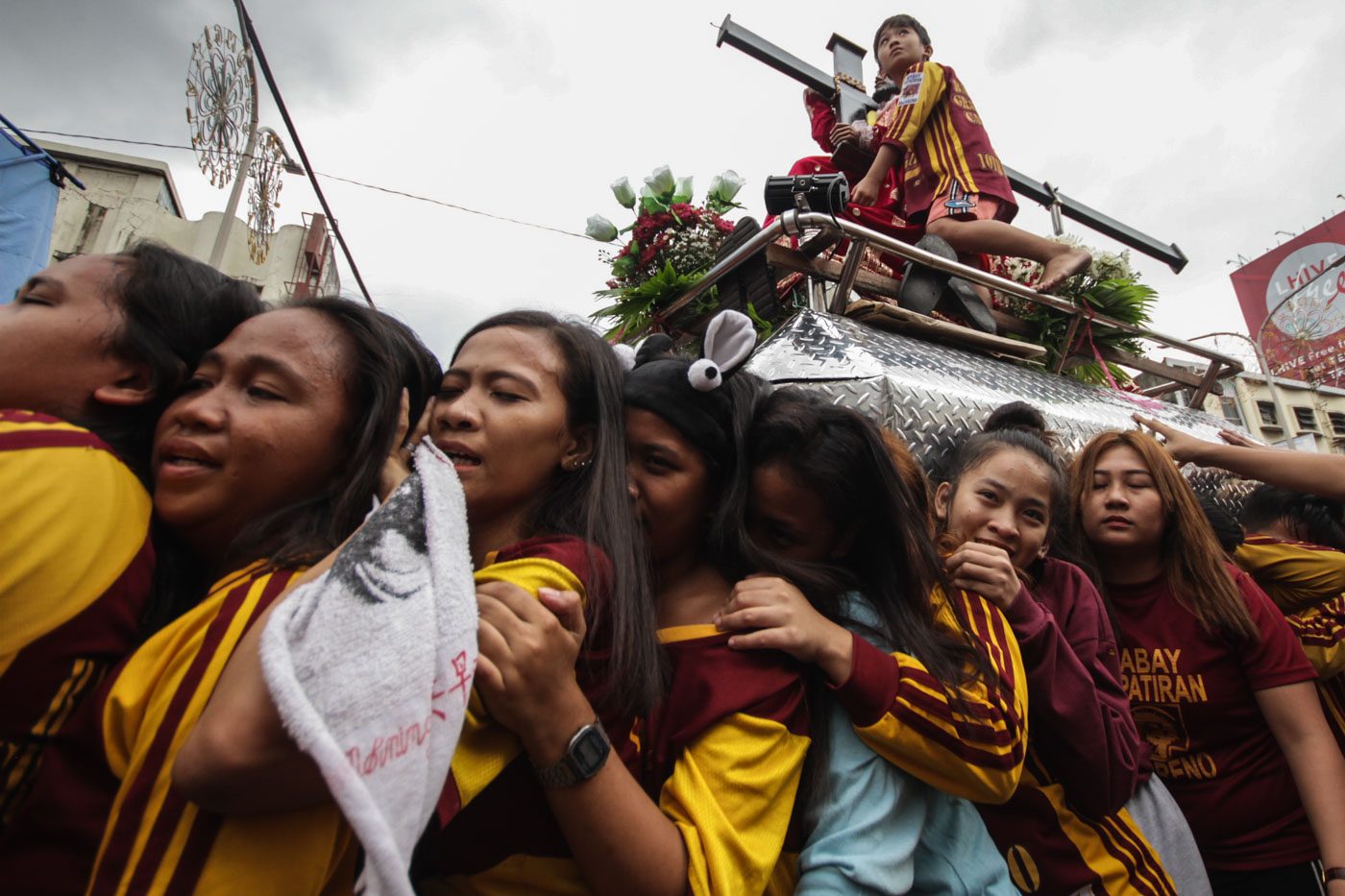 FAITH. Female Nazareno devotees participate during the blessing of the replica of the Black Nazarene at Quiapo in Manila on 7 January 2019. Photo by Lito Borras/Rappler  