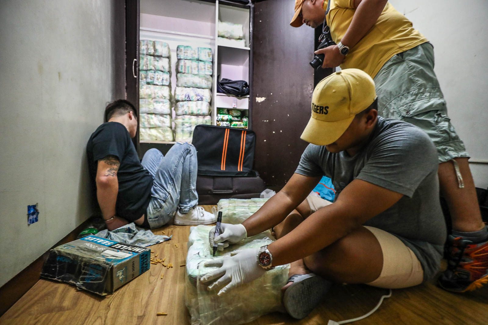 Police seize P2.5B worth of shabu in Makati warehouse