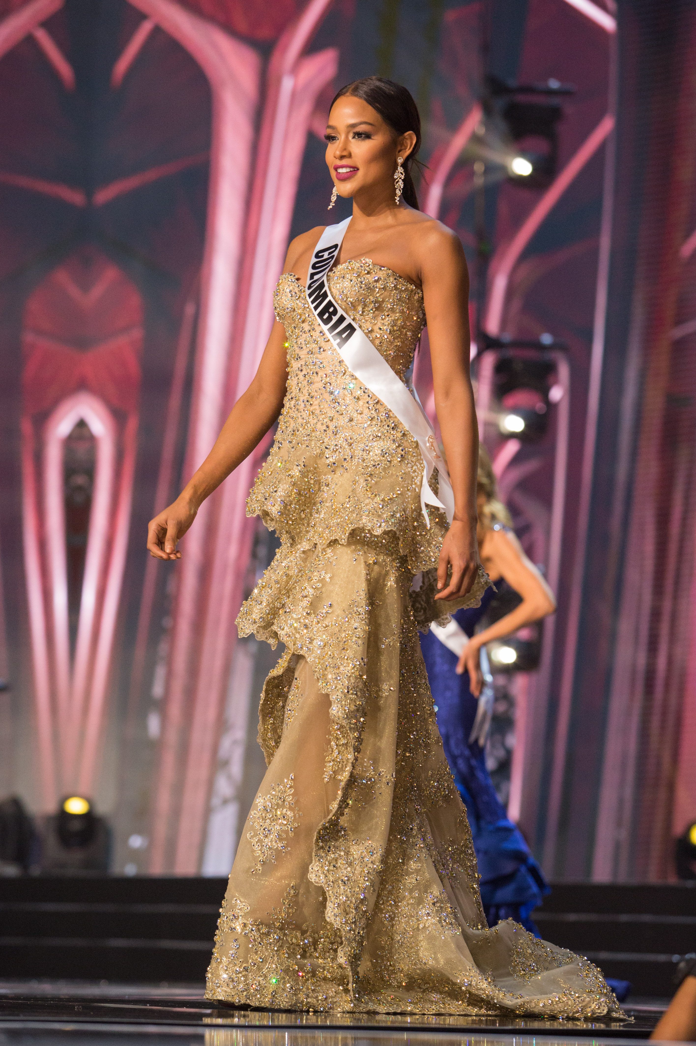 Andrea Tovar, Miss Colombia 2016 competes on stage in her evening gown during the 65th MISS UNIVERSE Preliminary Competition at the Mall of Asia Arena on Thursday, January 26, 2017. Phot from HO/The Miss Universe Organization 