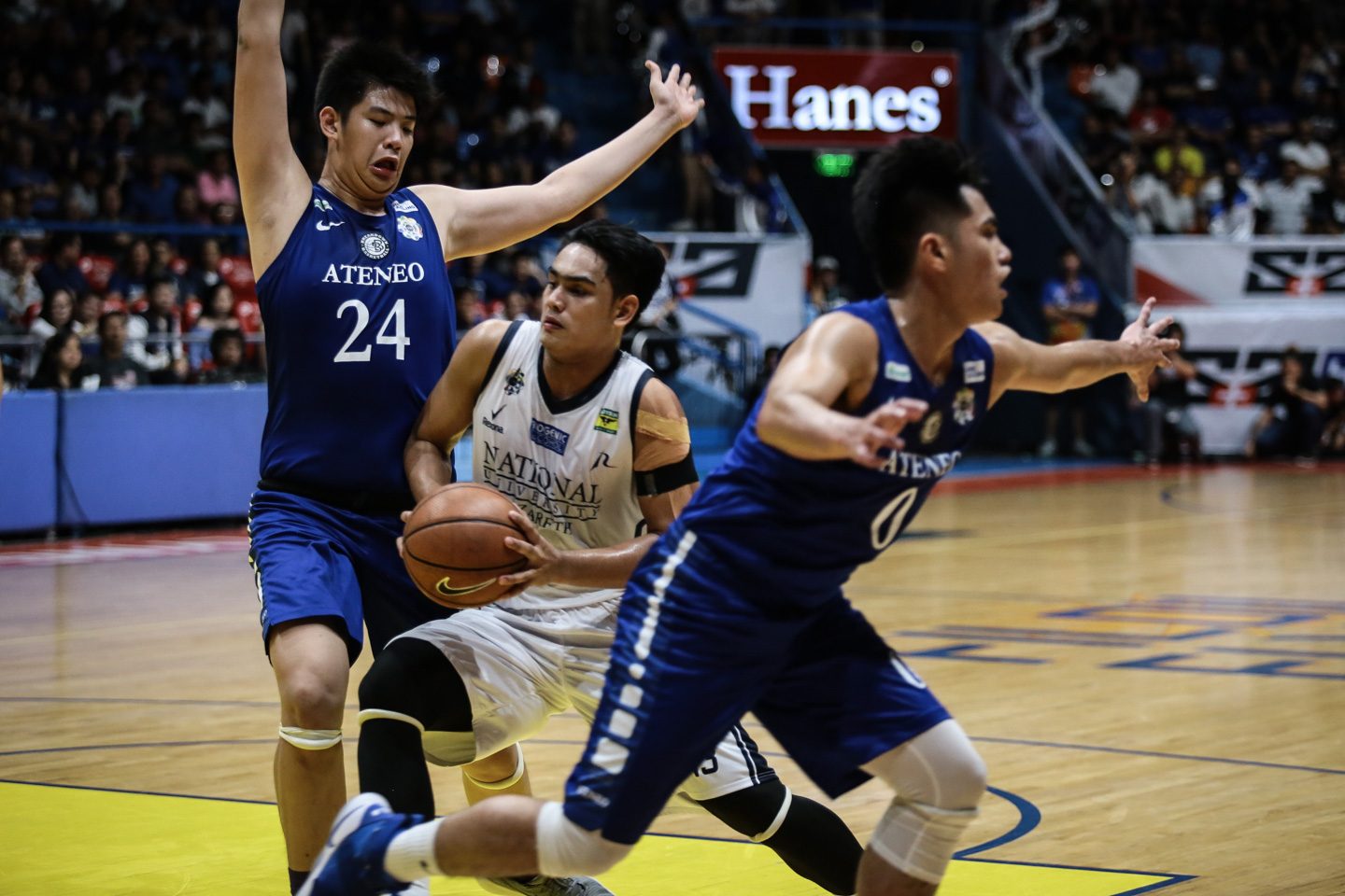 NU Bullpups deny Ateneo’s season sweep, force Game 3 with 70-67 win