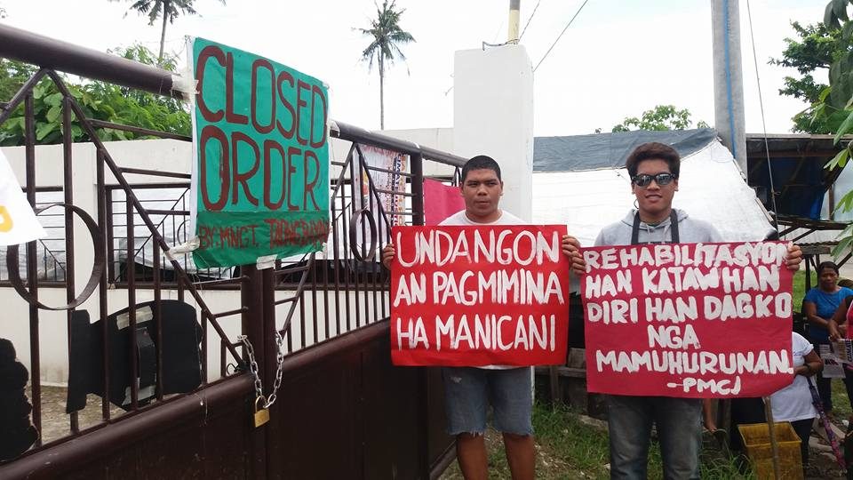 Eastern Samar residents protest nickel hauling in Manicani Island