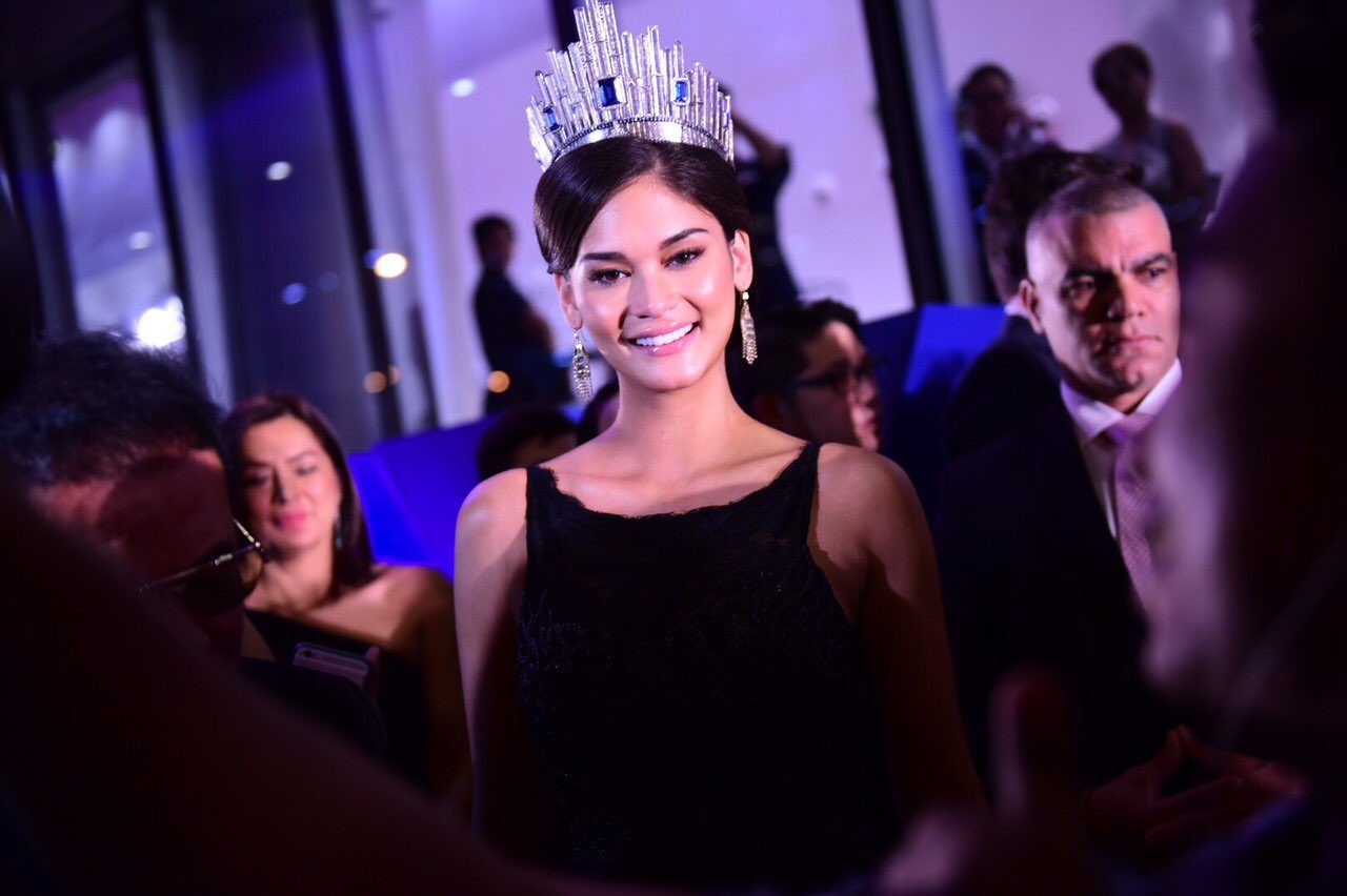 PIA WURTZBACH. Miss Universe 2015 arrives at the Miss Universe 2016 Governor's Ball red carpet. All photos by Alecs Ongcal/Rappler 