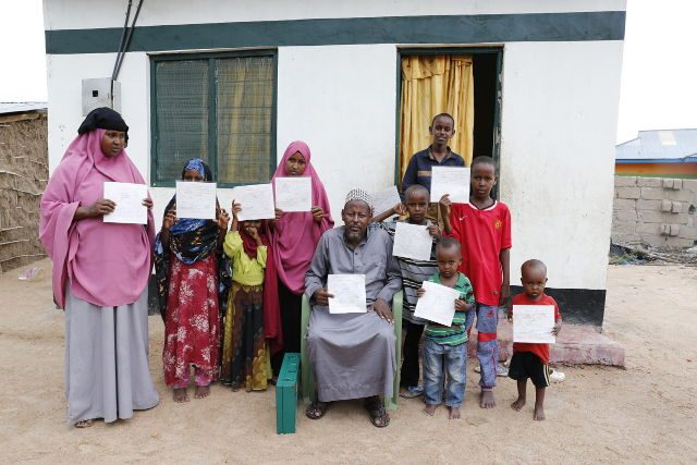 In Kenya, thousands left in limbo without ID cards