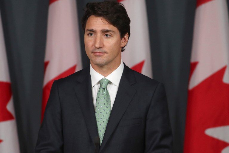 Trudeau pulls brakes on TPP trade pact in APEC sideline drama