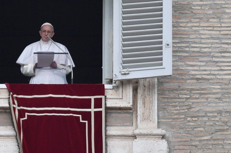 Pope urges prayers for unborn children under threat