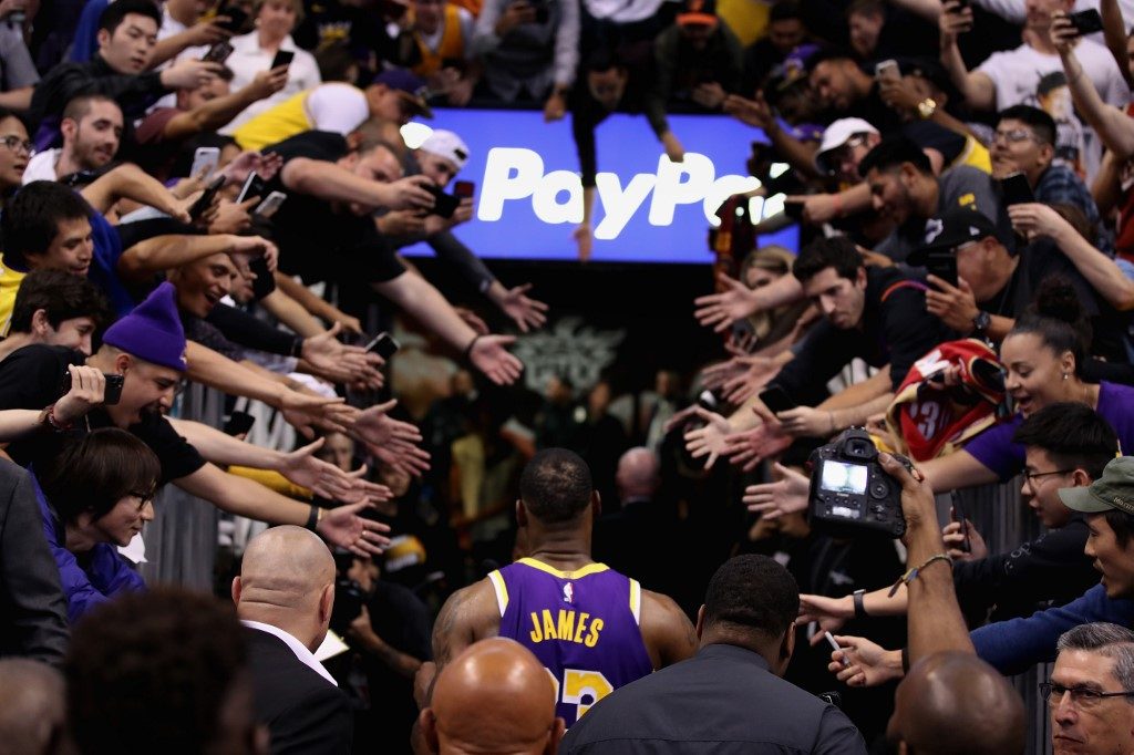 NBA mulls games without fans over virus fears
