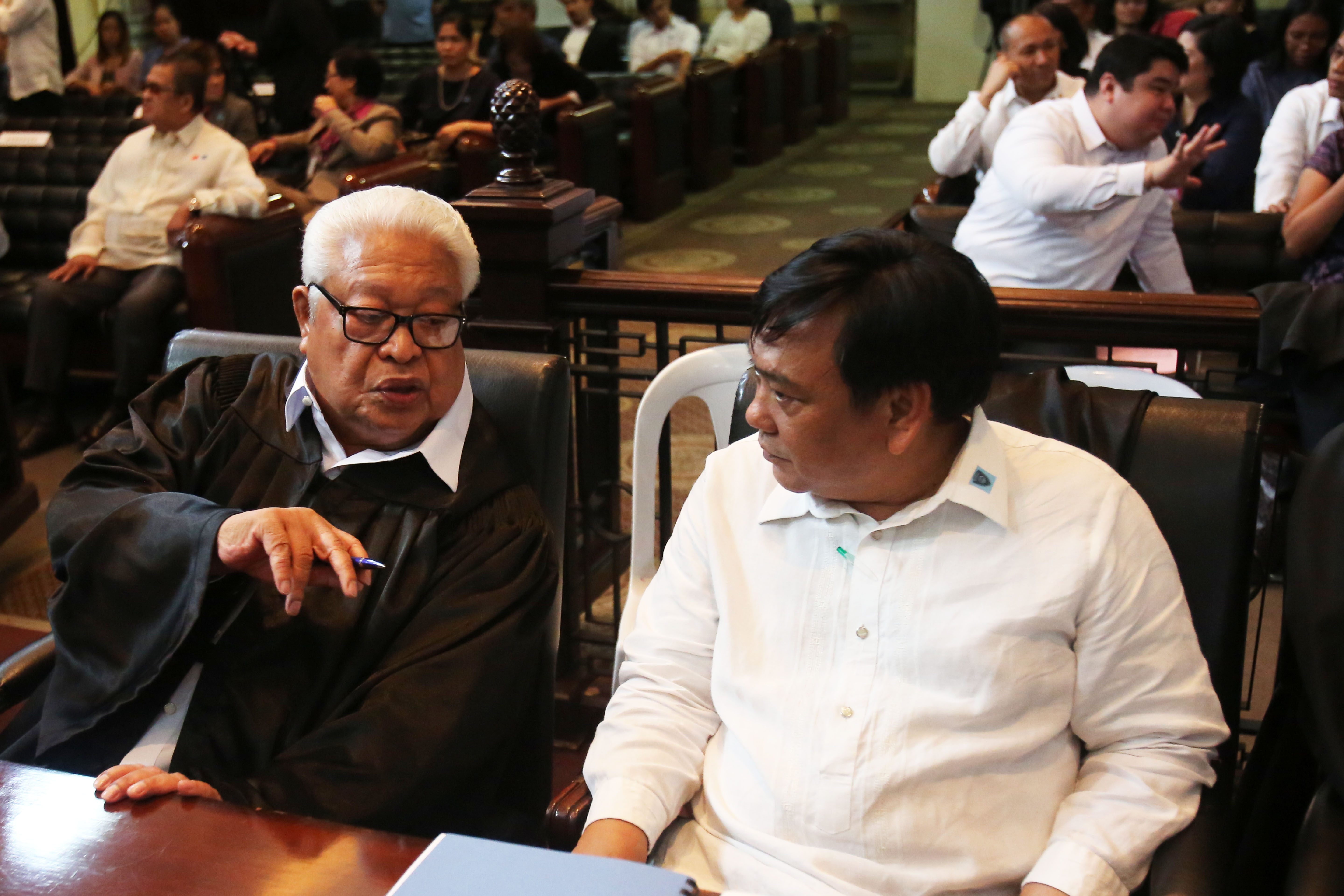 PETITIONERS. Albay First District Representative Edcel Lagman is the lead oralist for his group consisting of minority lawmakers in the oral arguments at the Supreme Court (SC). Photo by Ben Nabong/Rappler 