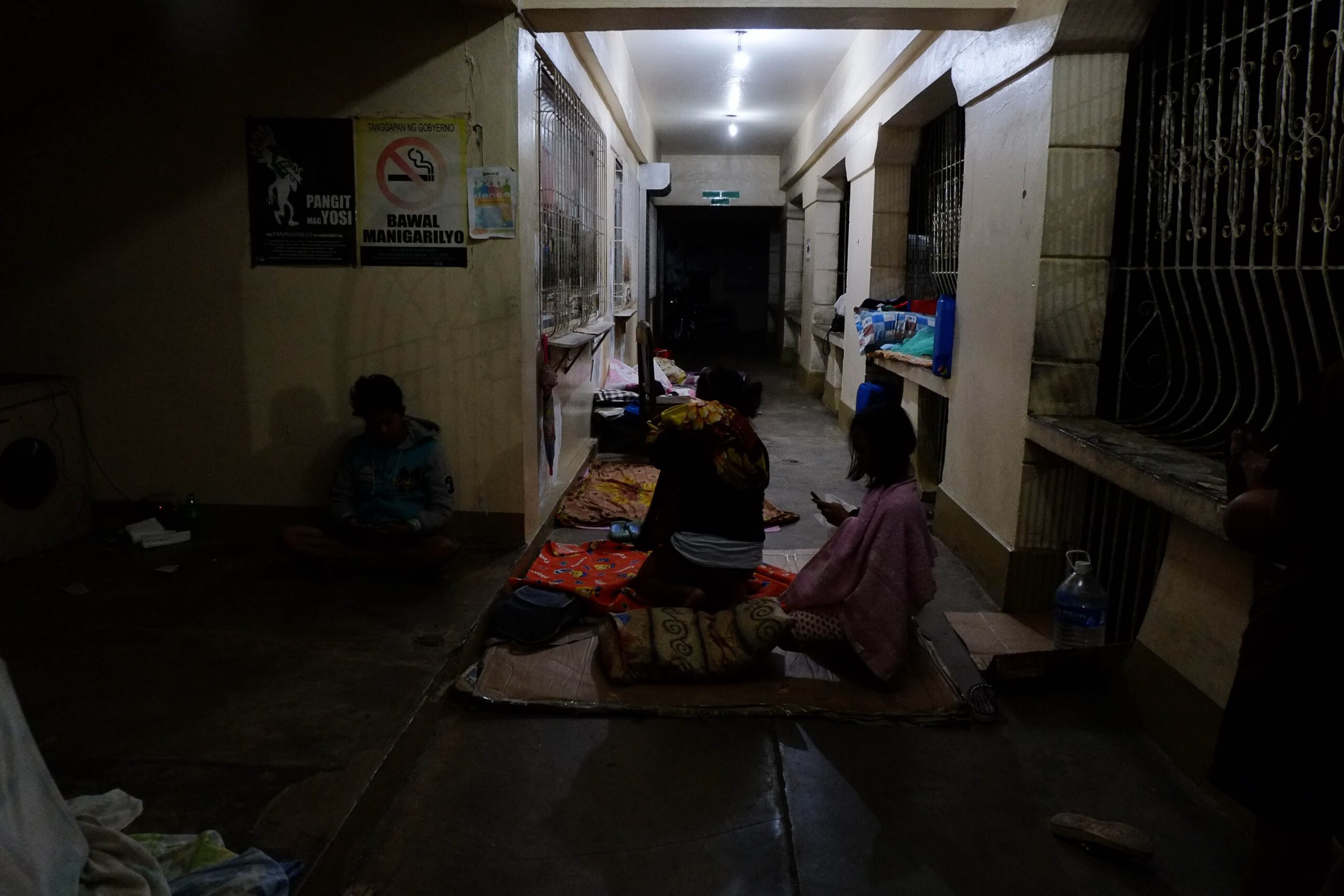 Fear, trauma hound quake evacuees in Surigao City