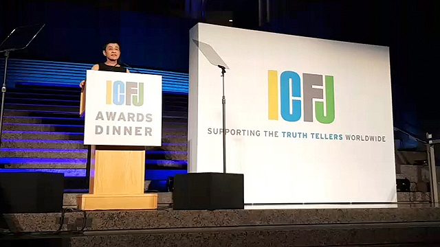 Maria Ressa receives journalism award, appeals to tech giants, government officials