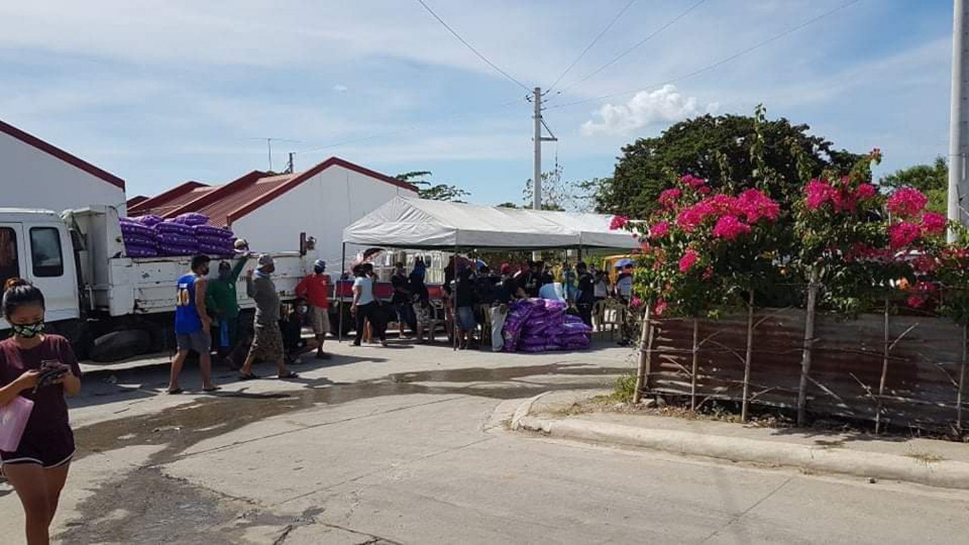Cavite town takes back rice aid from 4Ps families hours after distribution