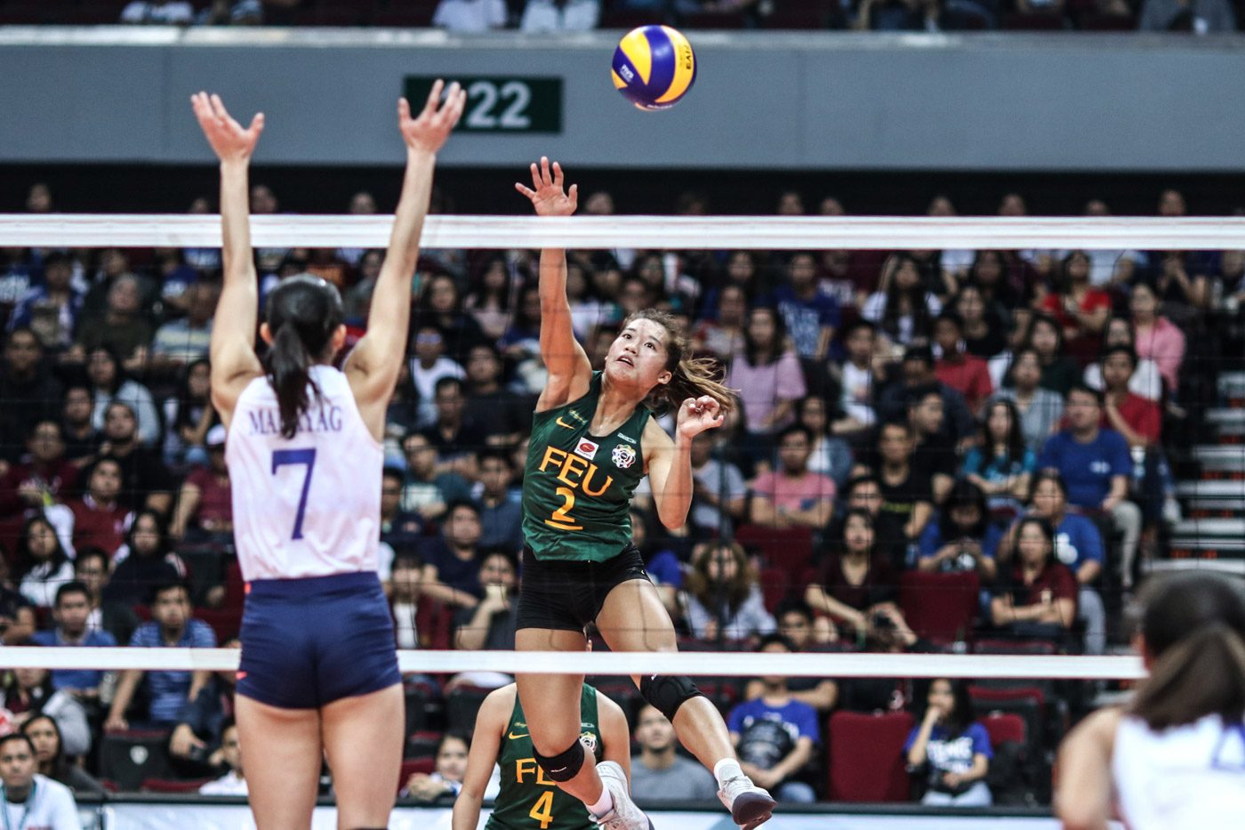 After winning first UAAP opening game, Pons’ advice: ‘Walang mag-iingat’
