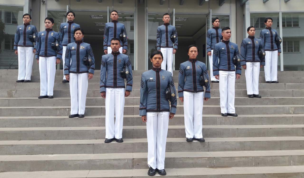 TOPS. The top graduates of the Philippine Military Academy pose together.  