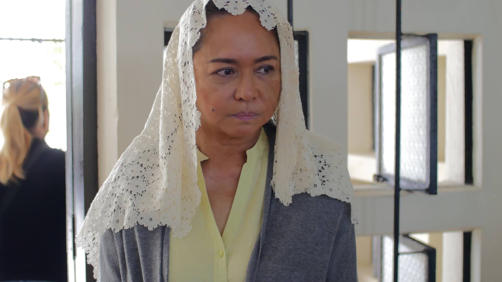 ‘Ang Babaeng Humayo’ Review: Double lives, second chances