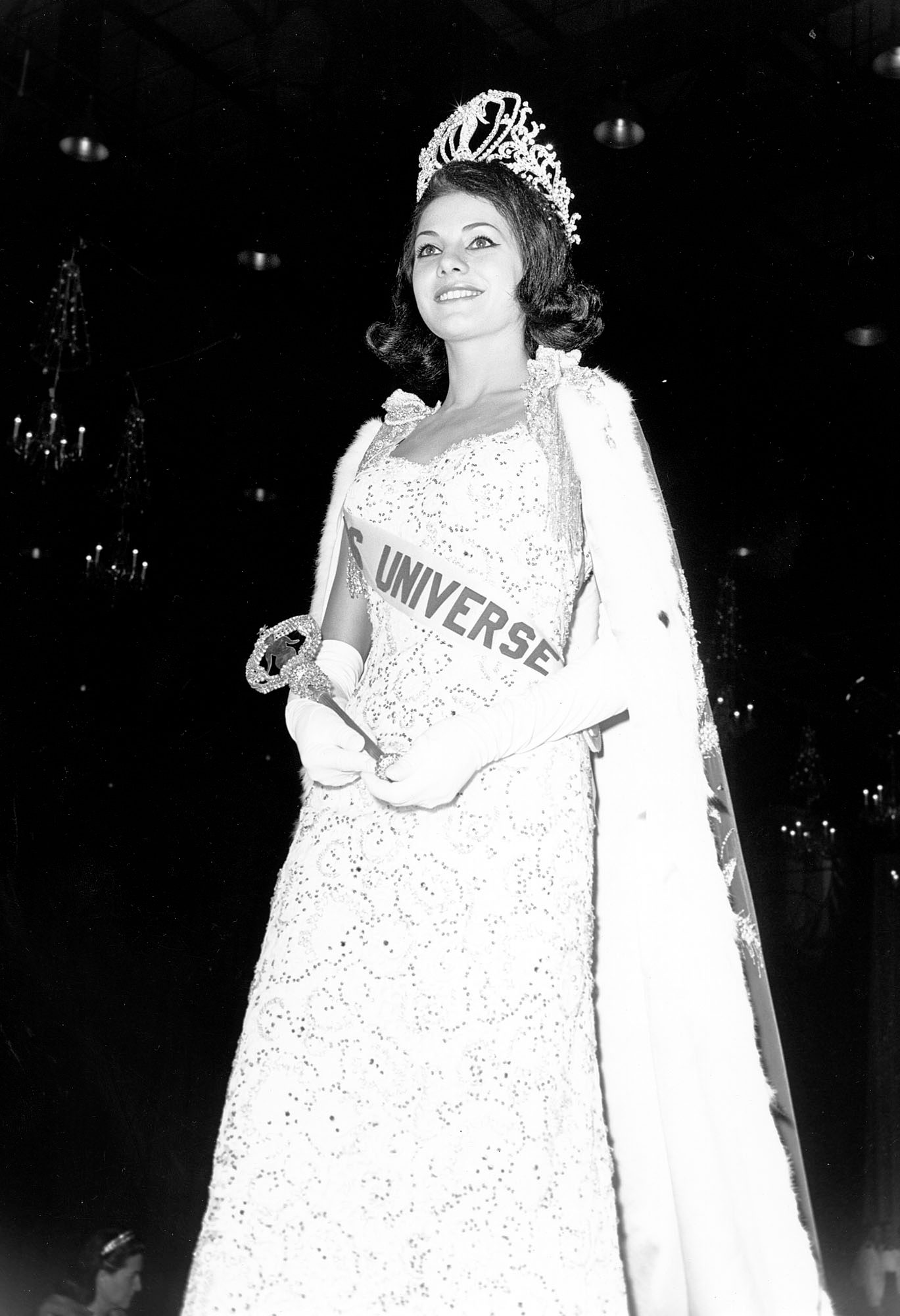 MISS UNIVERSE 1963. Brazil's Ieda Maria Vargas takes her walk after winning the title. Photo from Miss Universe Organization   